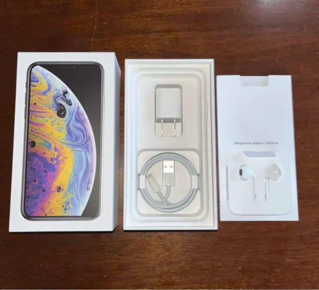 今週限定値下げ iPhone Xs Silver 256 GB SIMフリー 今週限定値下げ iPhone Xs Silver 256 GB SIMフリー