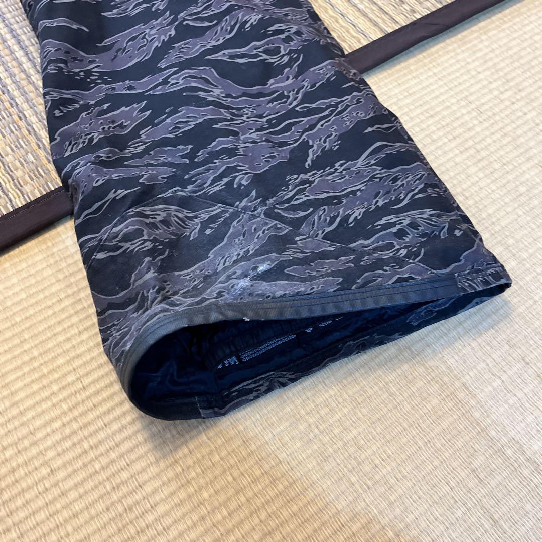 VOLCOM ビブパンツ