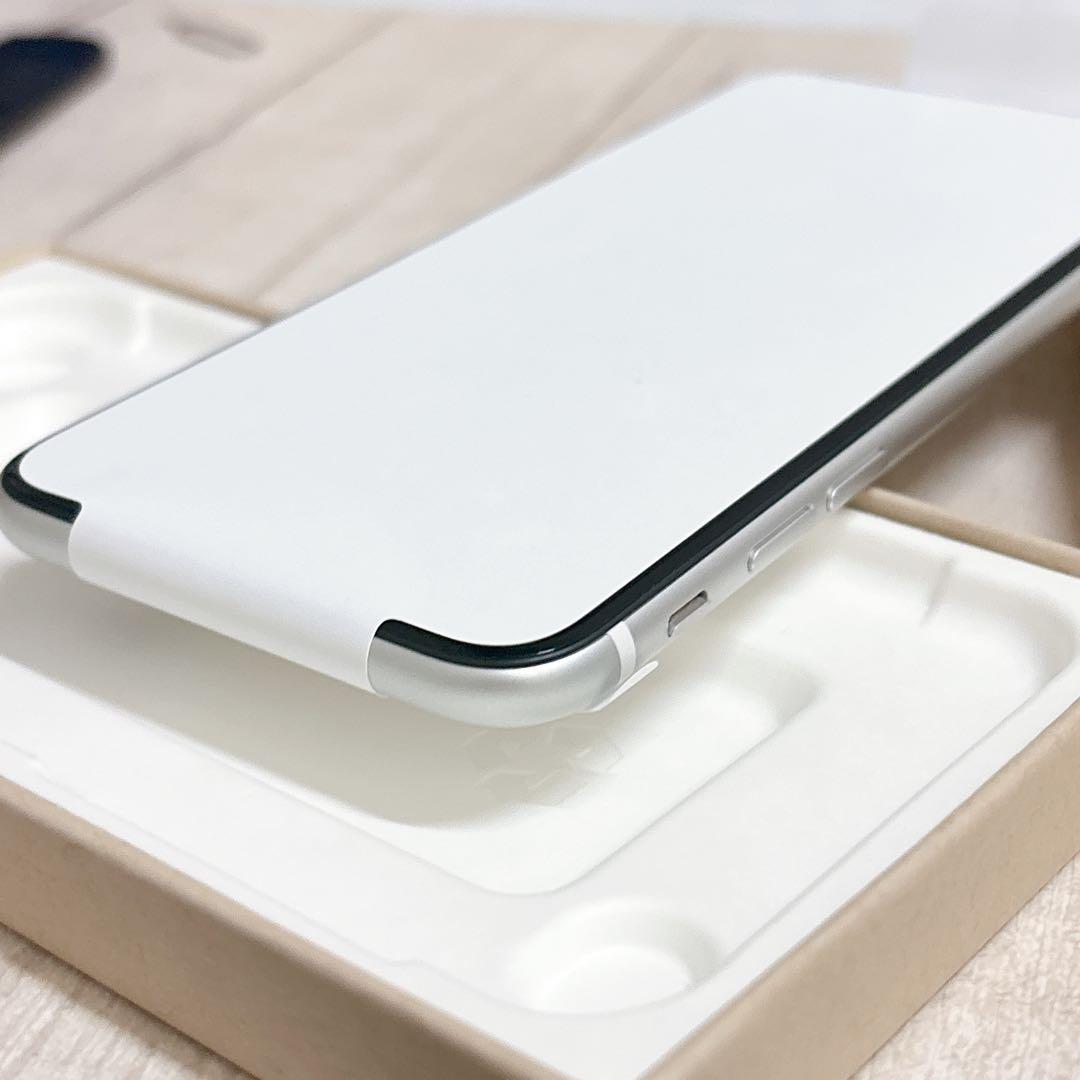 iPhoneSE2 (第2世代) 64GB ホワイト SIMフリー