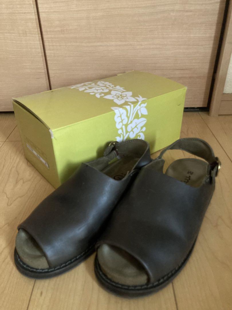 Diu レザーサンダル　black 美品