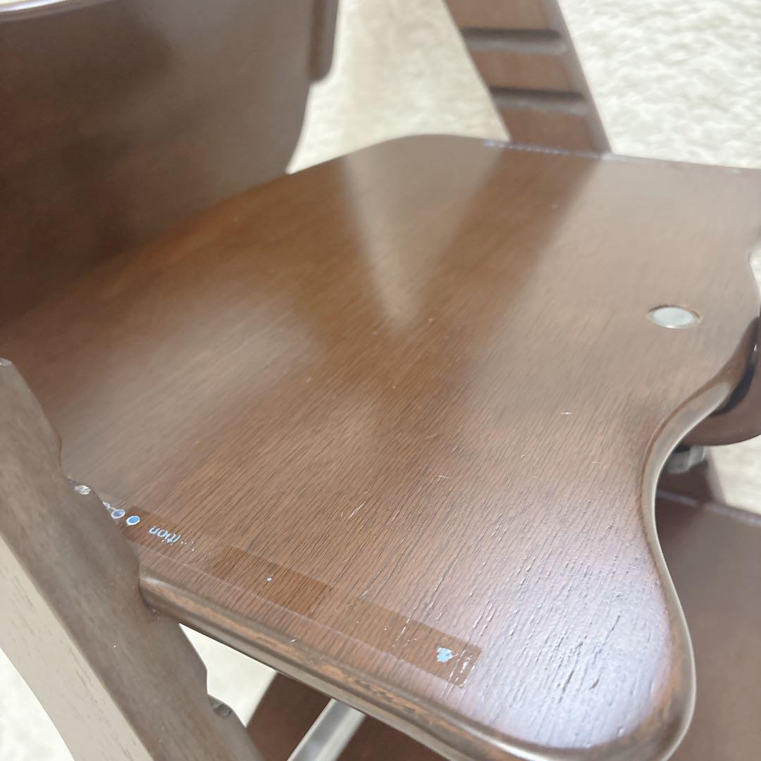美品 大和屋 すくすくチェア スリムプラス テーブル付き ダーク