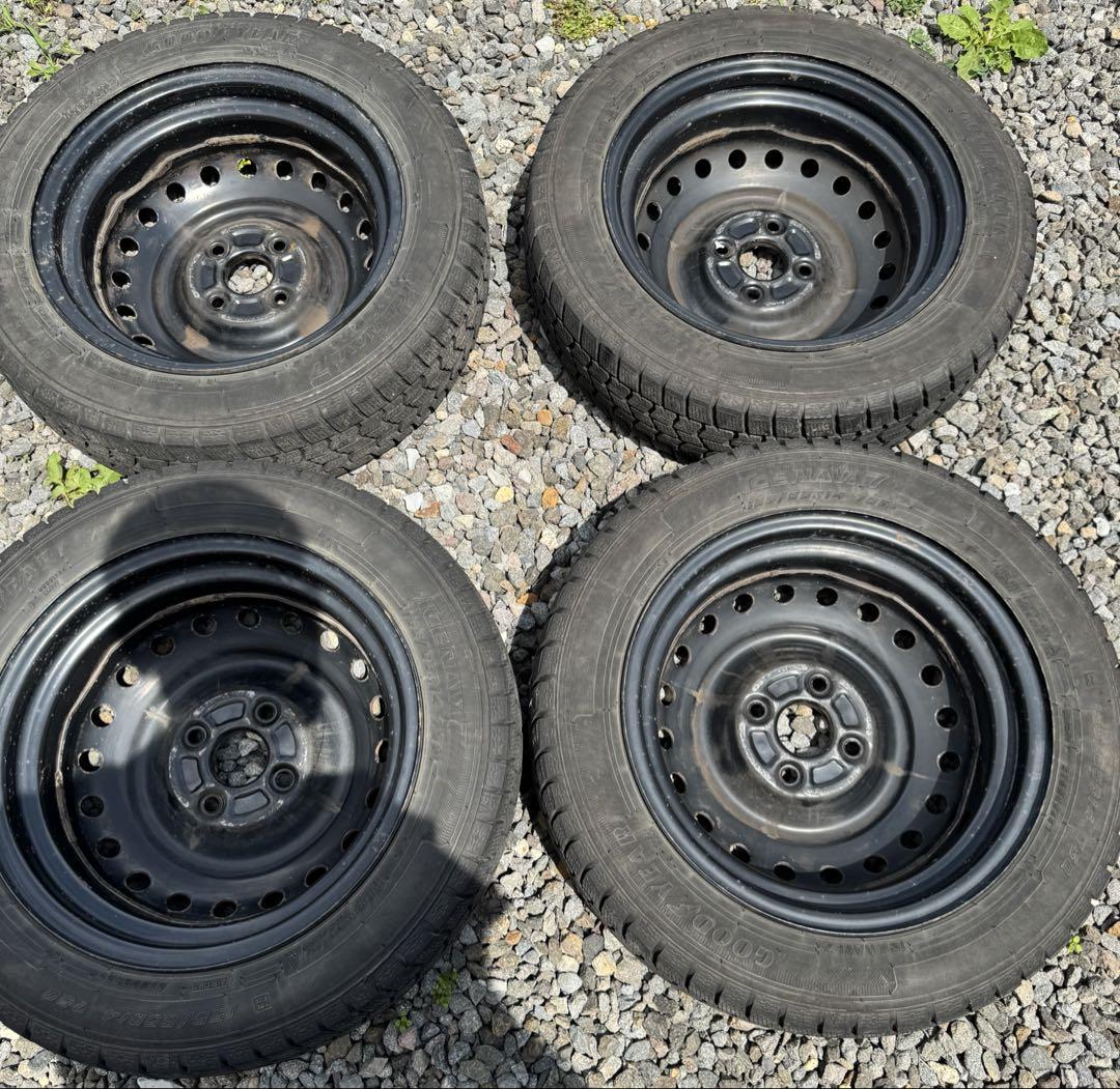 〔送料込〕ホイール付スタッドレスタイヤ155/65/R14