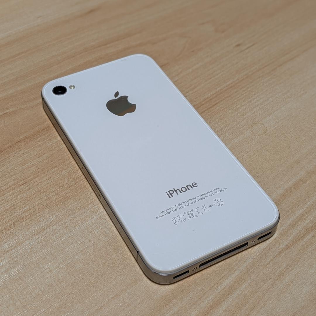 【美品・SIMフリー】iPhone 4s ホワイト 32GB 箱付 ケーブル付き 美品・SIMフリー】iPhone 4s ホワイト 32GB 箱付 ケーブル付き