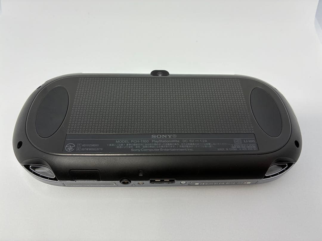 PS VITA PCH-1100 本体 動作品 PS VITA PCH-1100 本体 動作品