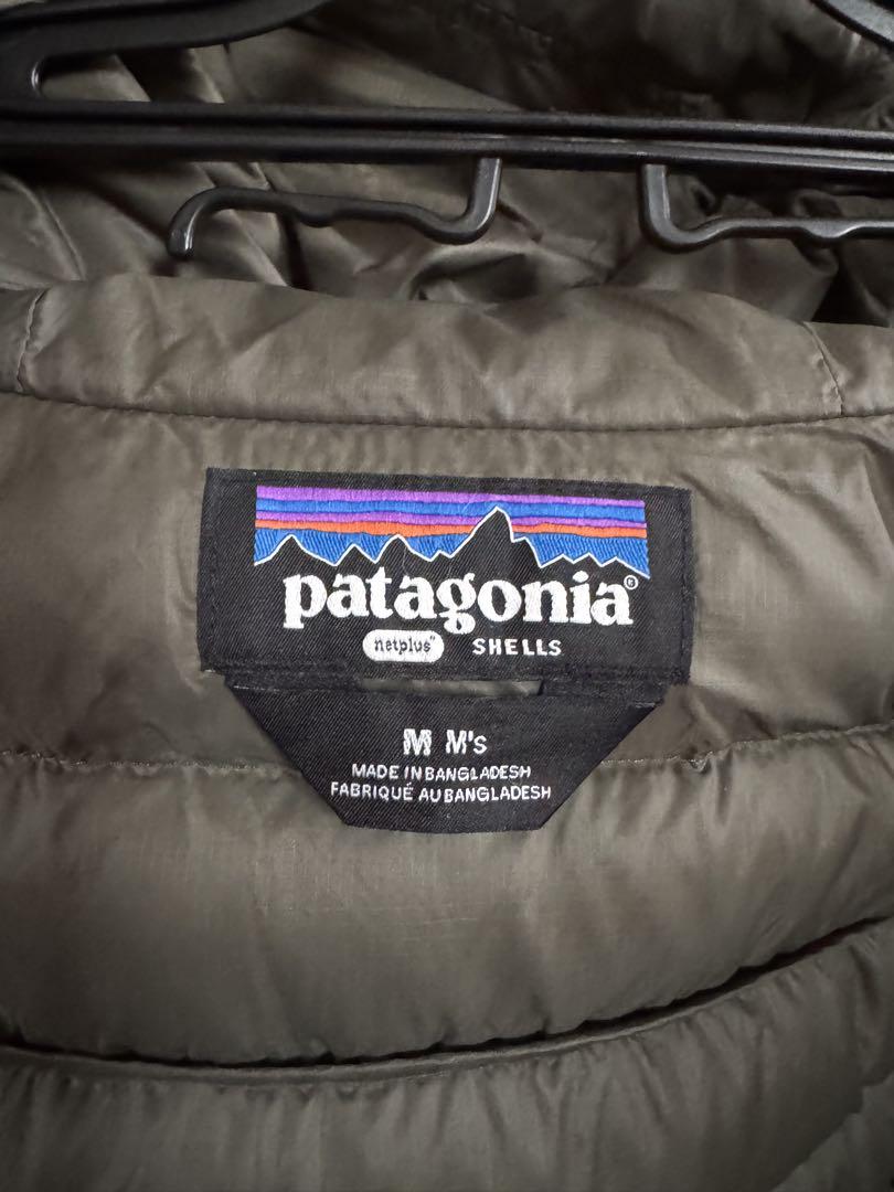 パタゴニア（patagonia） ダウンセーターフーディ M