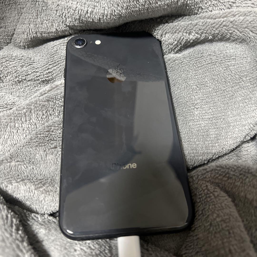 Apple iPhone 8 ブラック 64GB人気