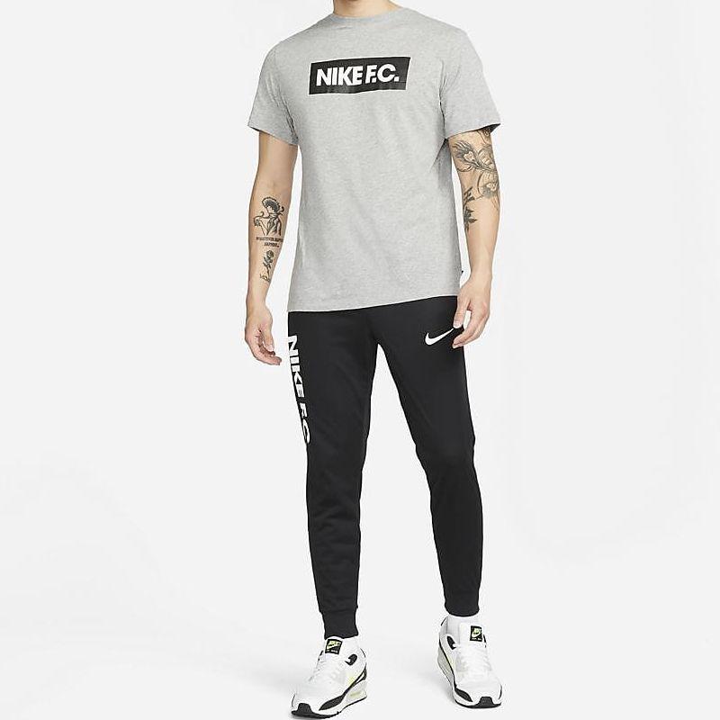 NIKE ナイキ FC ジョガーパンツ ジャージ サッカー フットサル 新品XL - メルカリ NIKE ナイキ FC ジョガーパンツ ジャージ サッカー フットサル 新品XL - メルカリ