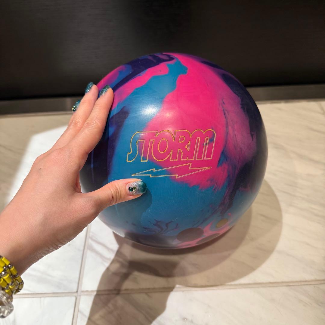 SUMMIT WORLD STORM ボウリングボール 15ポンド - メルカリ