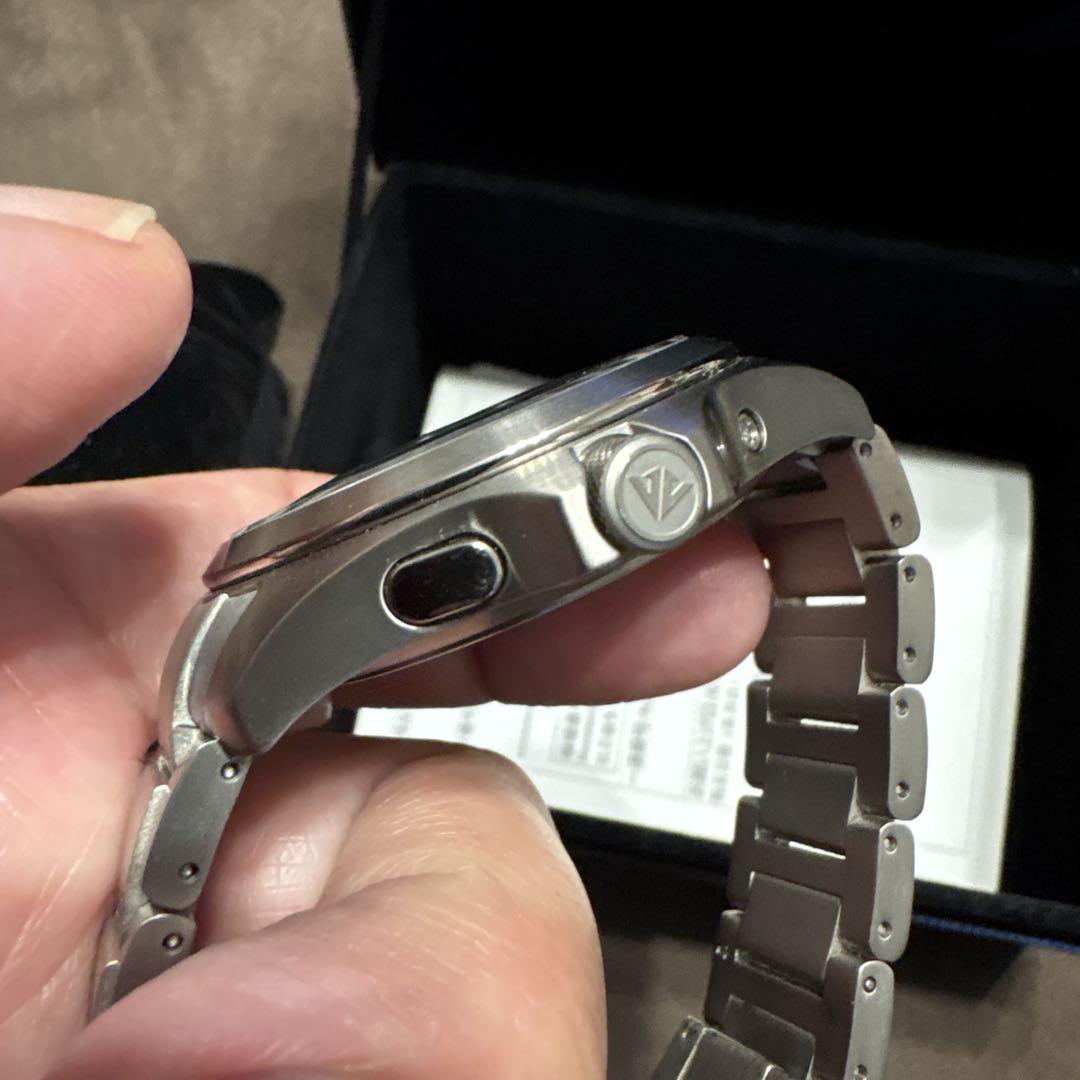 CITIZEN Eco-Drive PMD-56 2951チタン腕時計 グリーン