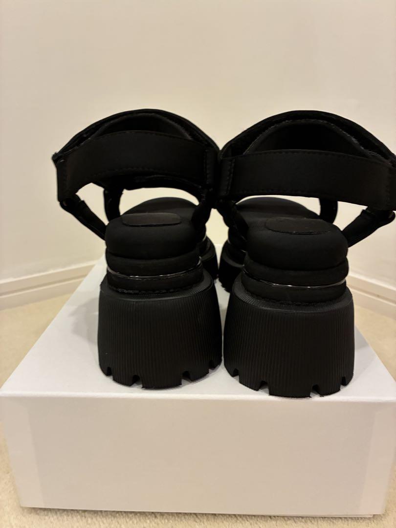 YELLO / GRACE PLATFORM SANDALS 2025 新作 YELLO / GRACE PLATFORM SANDALS 2025 新作 - メルカリ