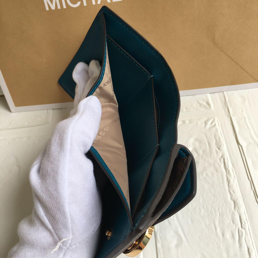 新品 マイケルコース MICHEAL KORS   三つ折り　財布