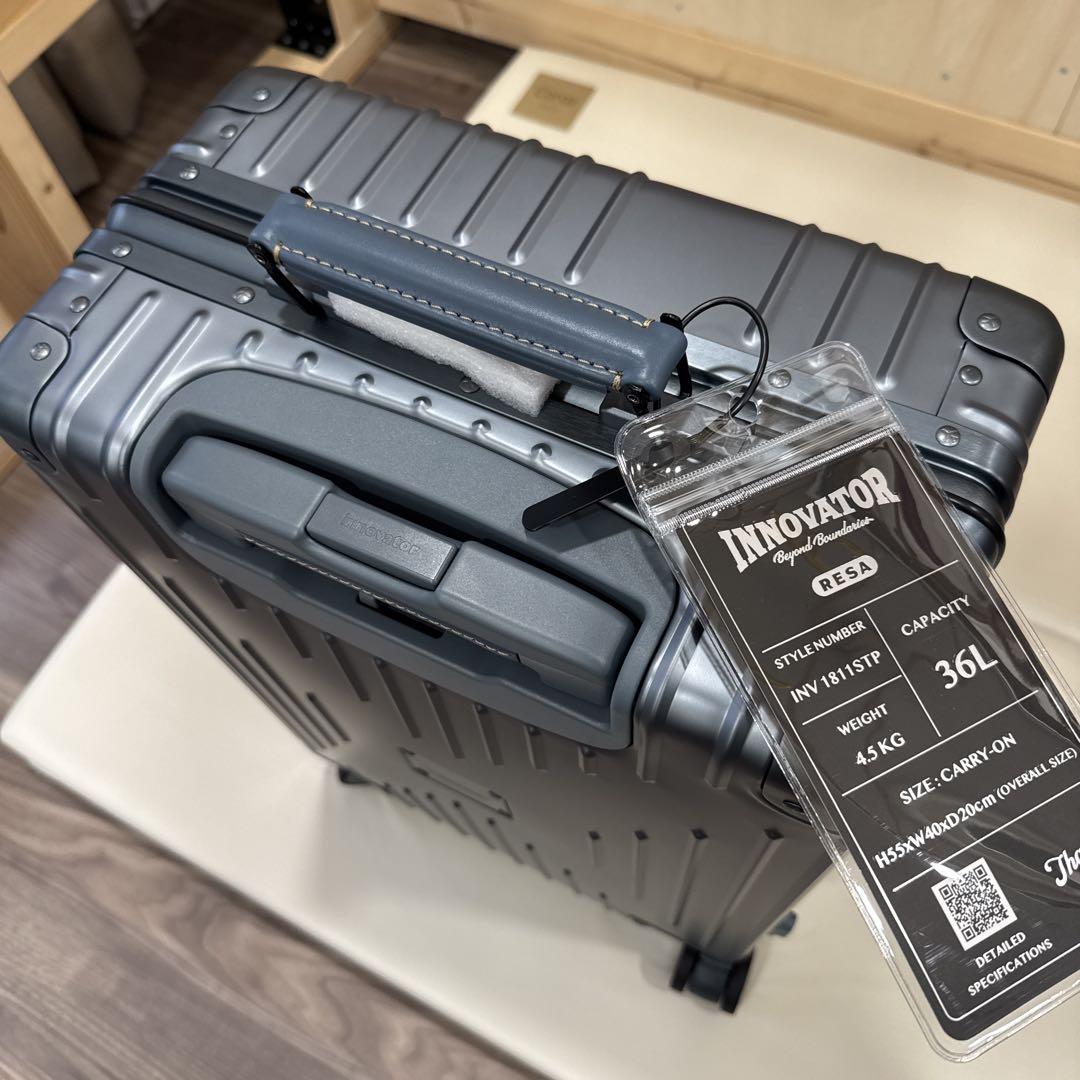 【新品未使用】イノベーター アルミスーツケース36L 機内持ち込みサイズ 新色