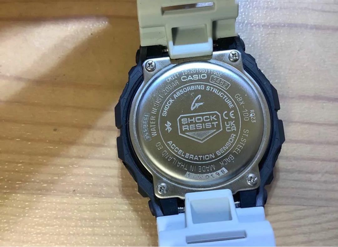 【最終価格】G-SHOCK GBX-100TT-8JF