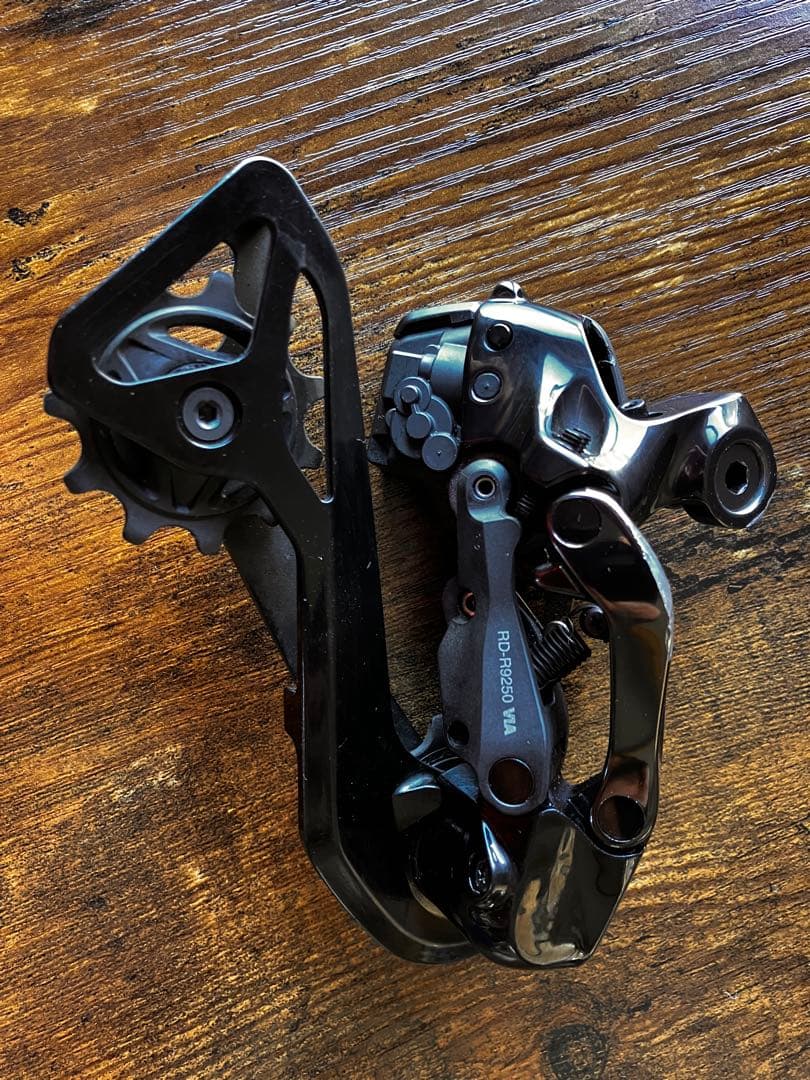 DURA-ACE Di2 RD-R9250 リアディレーラー（12S）&シフター