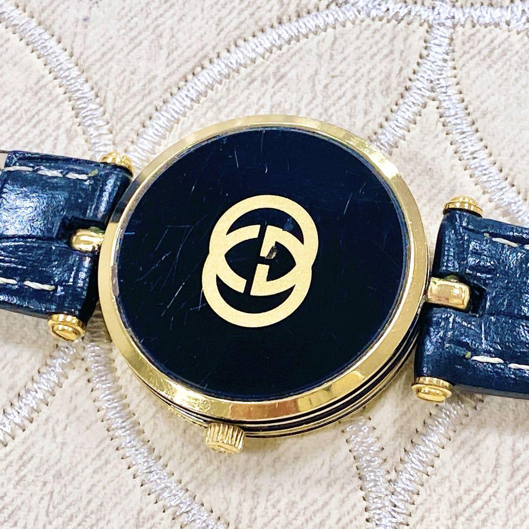 31-7☆美品☆ GUCCI 2000M 腕時計 シェリーライン 黒