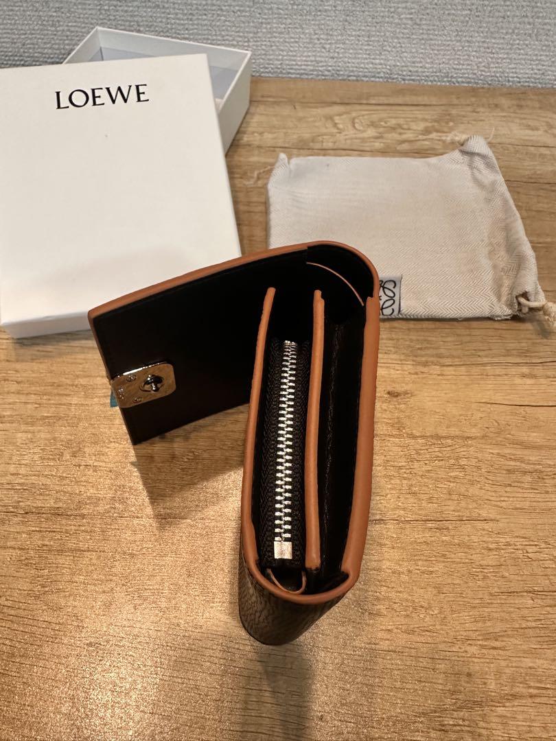 LOEWE 三つ折り財布 黒 ポチ子様専用
