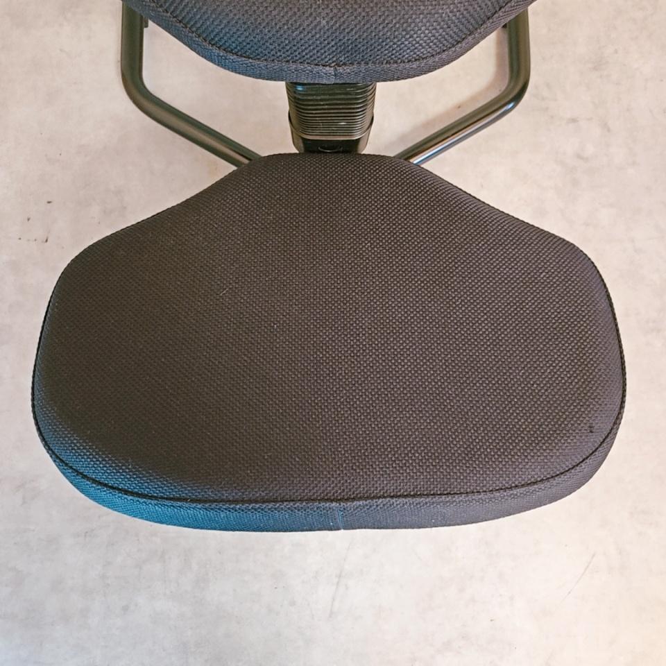 【美品】KOKUSHIN balans バランスチェア 5064