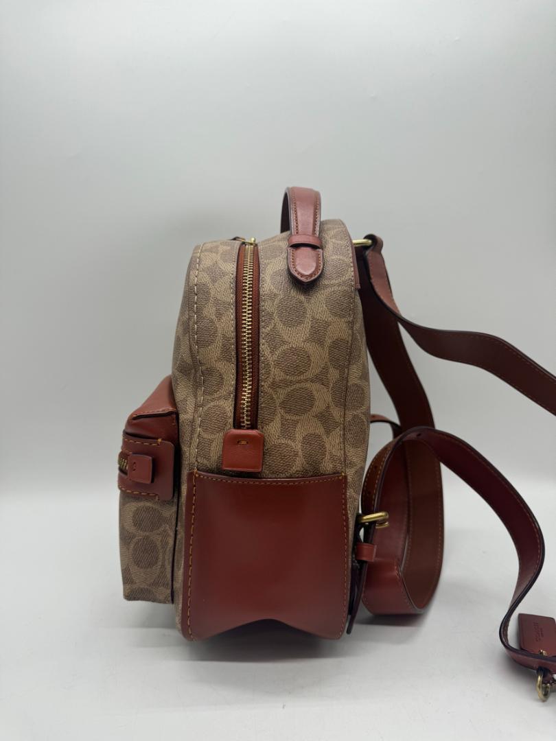 【美品】　COACH レザー　ミニリュック　バックパック　ターンロック COACH ミニリュック バックパック 本革 ターンロック シグネチャー