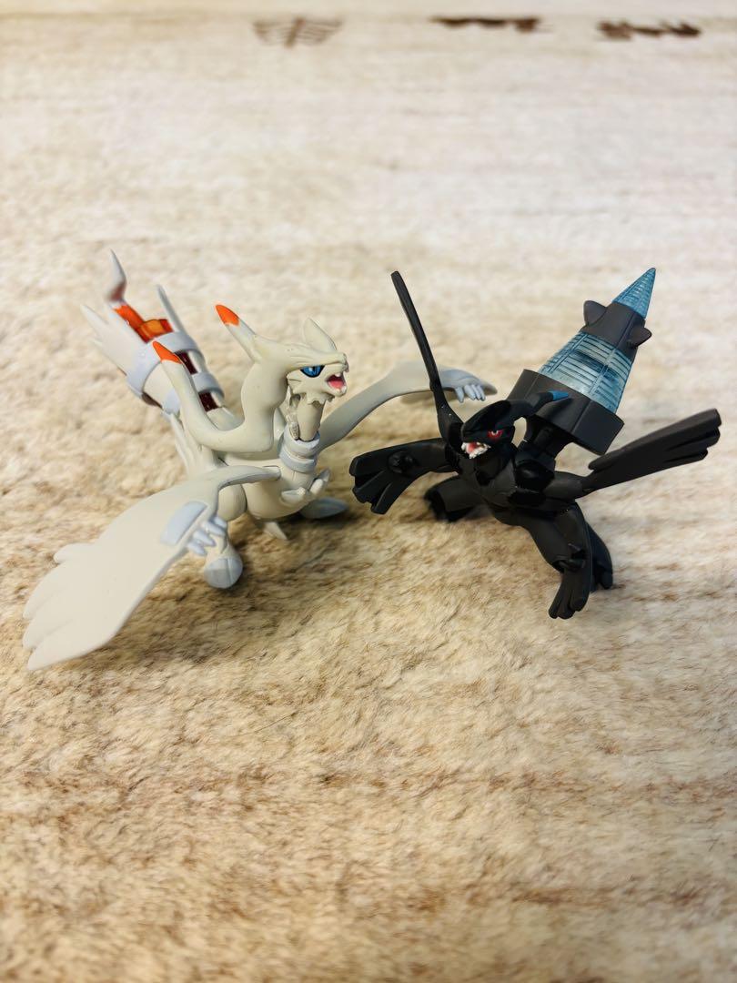 C*2様 立体ポケモン図鑑BW キュレムオーバードライブなど まとめ売り