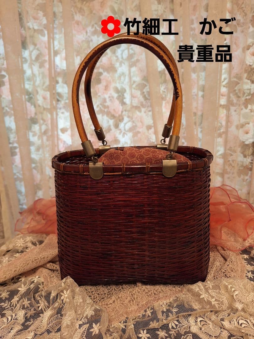 (手づくり)\"見つめる先に\"ネコのショルダーバッグ切り絵ねこデニムサコッシュ 手づくり) 見つめる先に ネコのショルダーバッグ切り絵ねこ