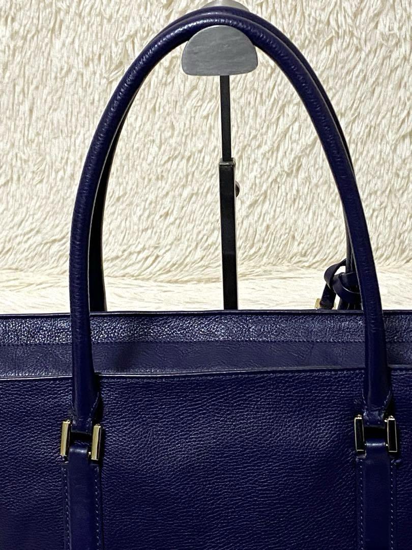 TORY BURCH タッセル トートバッグ パープル　ハンドバッグ A4収納 TORY BURCH タッセル トートバッグ パープル ハンドバッグ A4