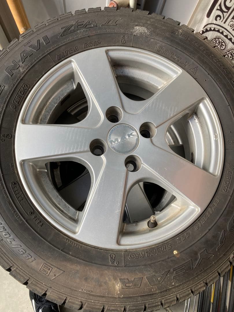 YOKOHAMA NAVI ZEA 14インチ スタッドレスタイヤホイールセット