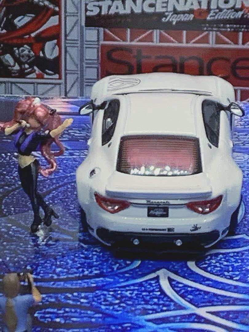 1/64 LBWK マセラティグランツーリスモ ホワイトラスト1台