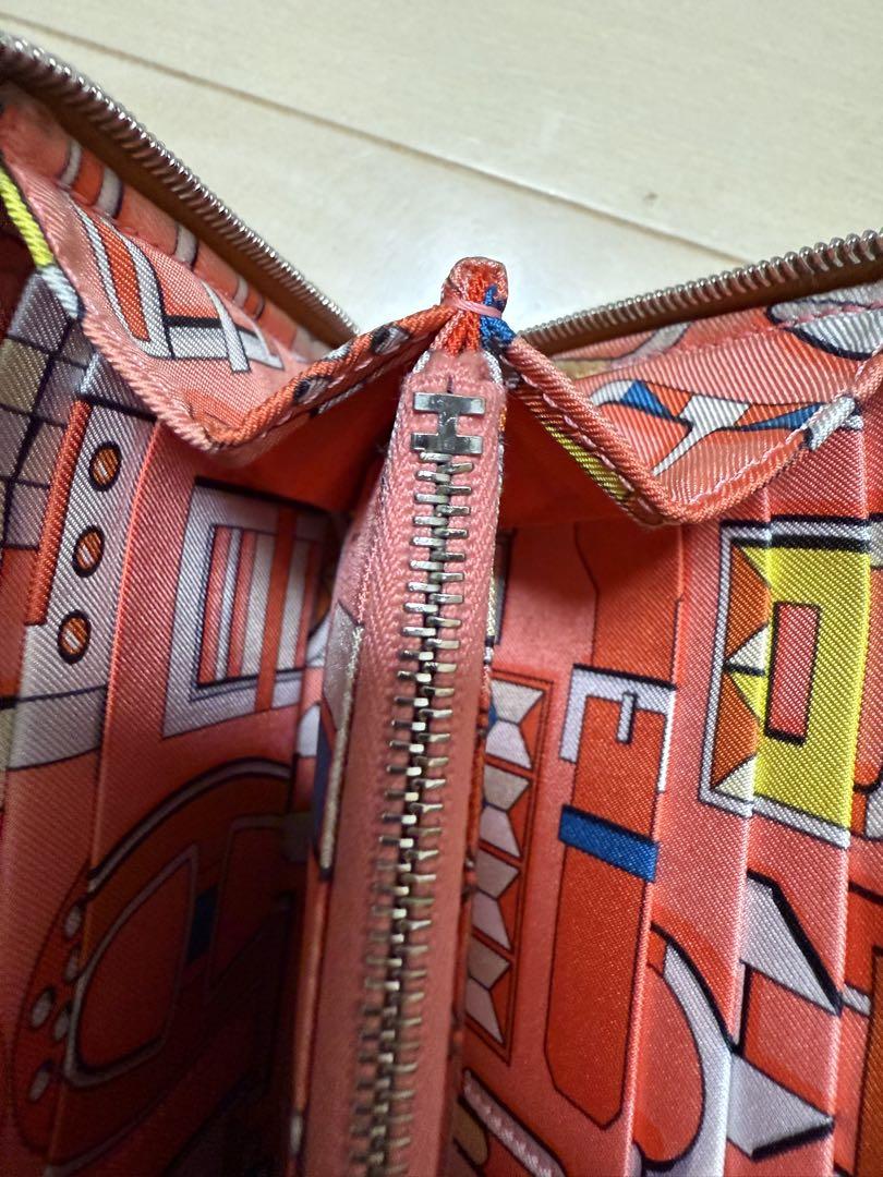 エルメス シルクイン 長財布