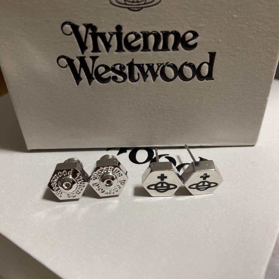 Vivienne Westwood ボルトピアス　片耳