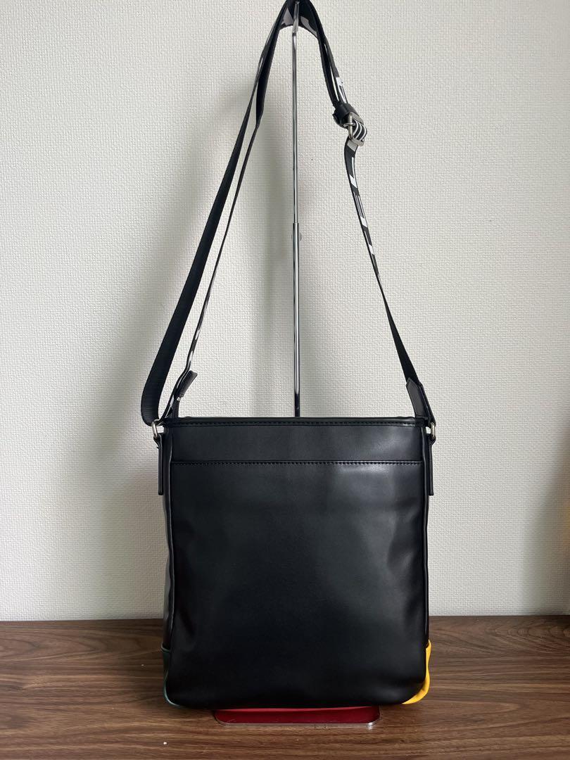 【極美品】カステルバジャック　ショルダーバッグ　ダルトン026133 ブラック黒