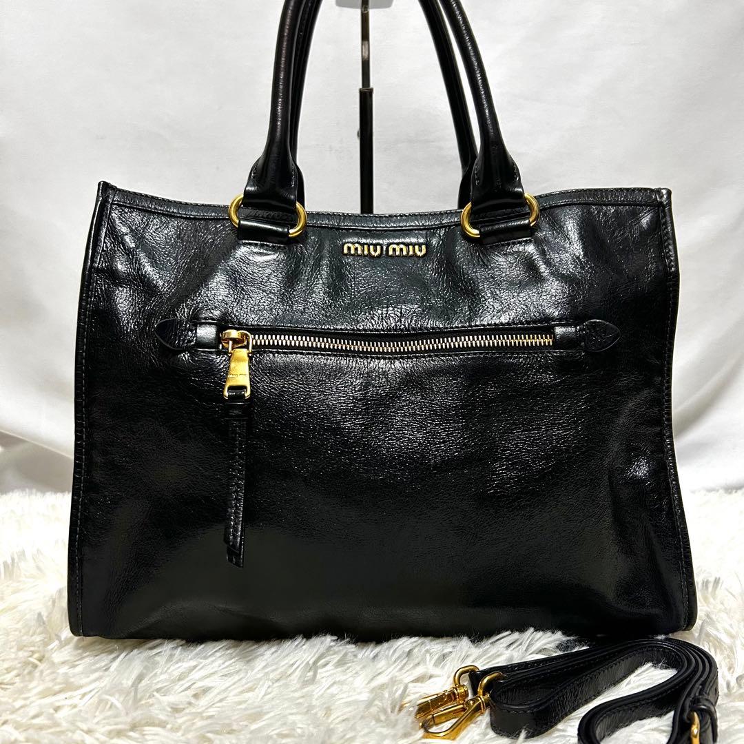美品　miumiu 牛革　レザー　トートバッグ　ショルダーバッグ　2way 黒