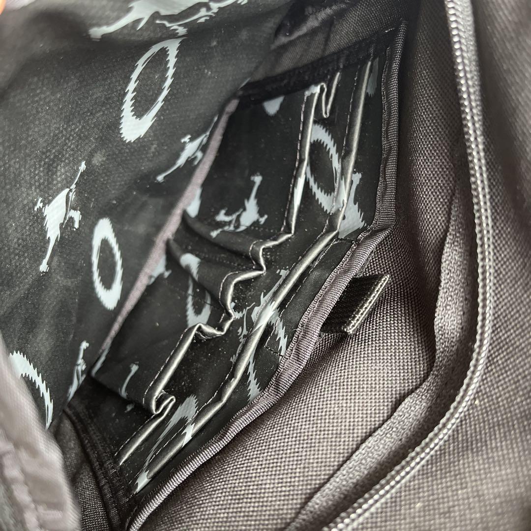 美品◎OAKLEY messenger bag y2k archive 00s - メルカリ
