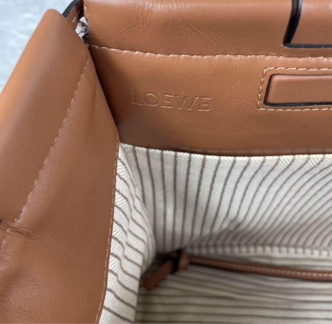 鑑定済み LOEWE ロエベ ハンドバッグ クッショントートバッグ