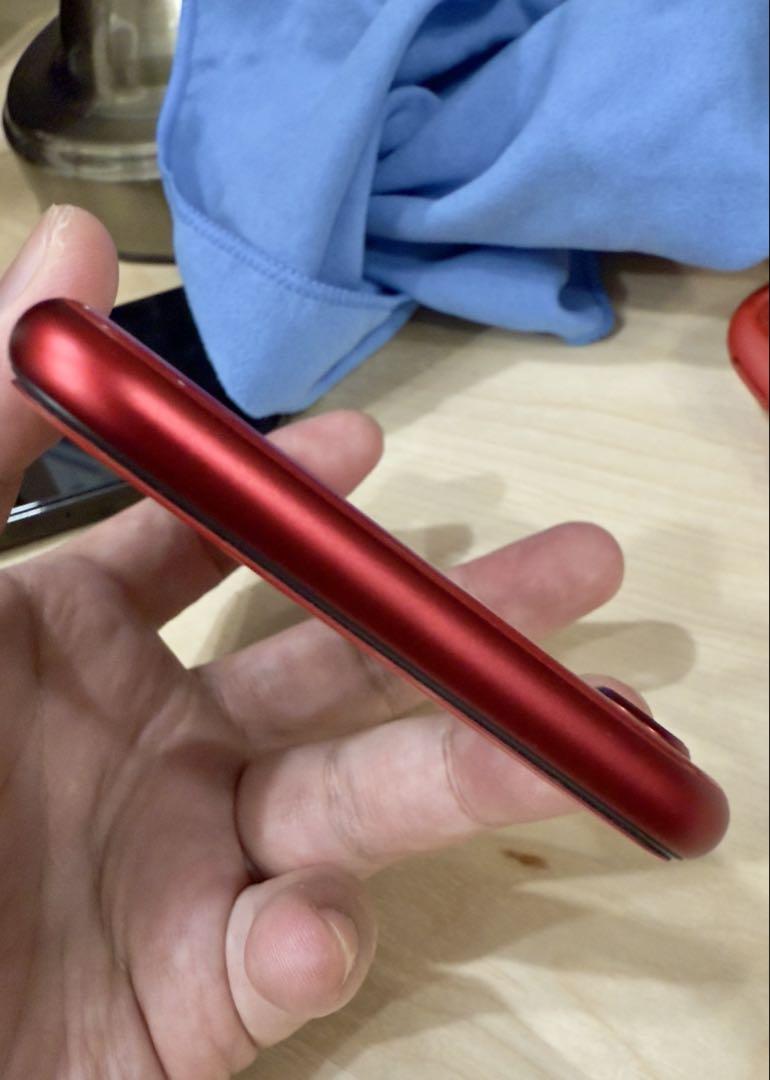 Apple iPhone SE (第2世代) 64GB RED SIMフリー