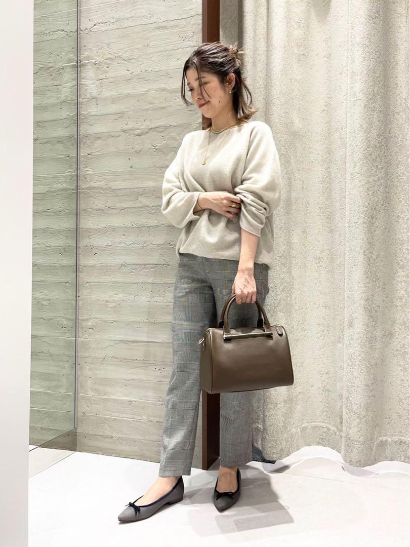 LE TALONポインテッドベルベットリボンバレエ