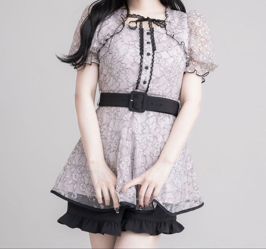 pium レースケープフリル セットアップ(8/28中に売れなければ削除)