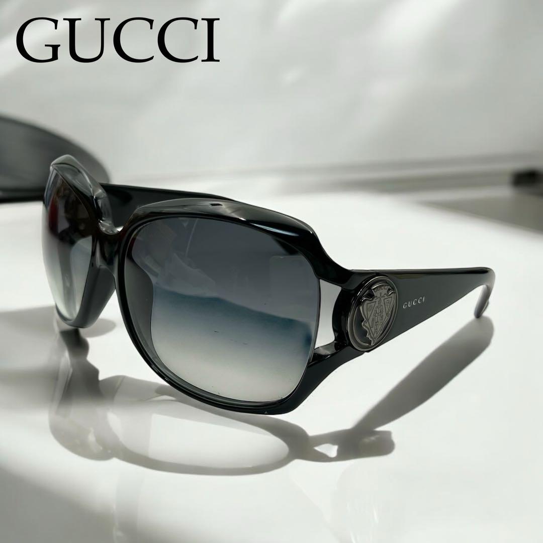 美品　GUCCI サングラス　サイドロゴ　エンブレム　紋章　ブラック　3043