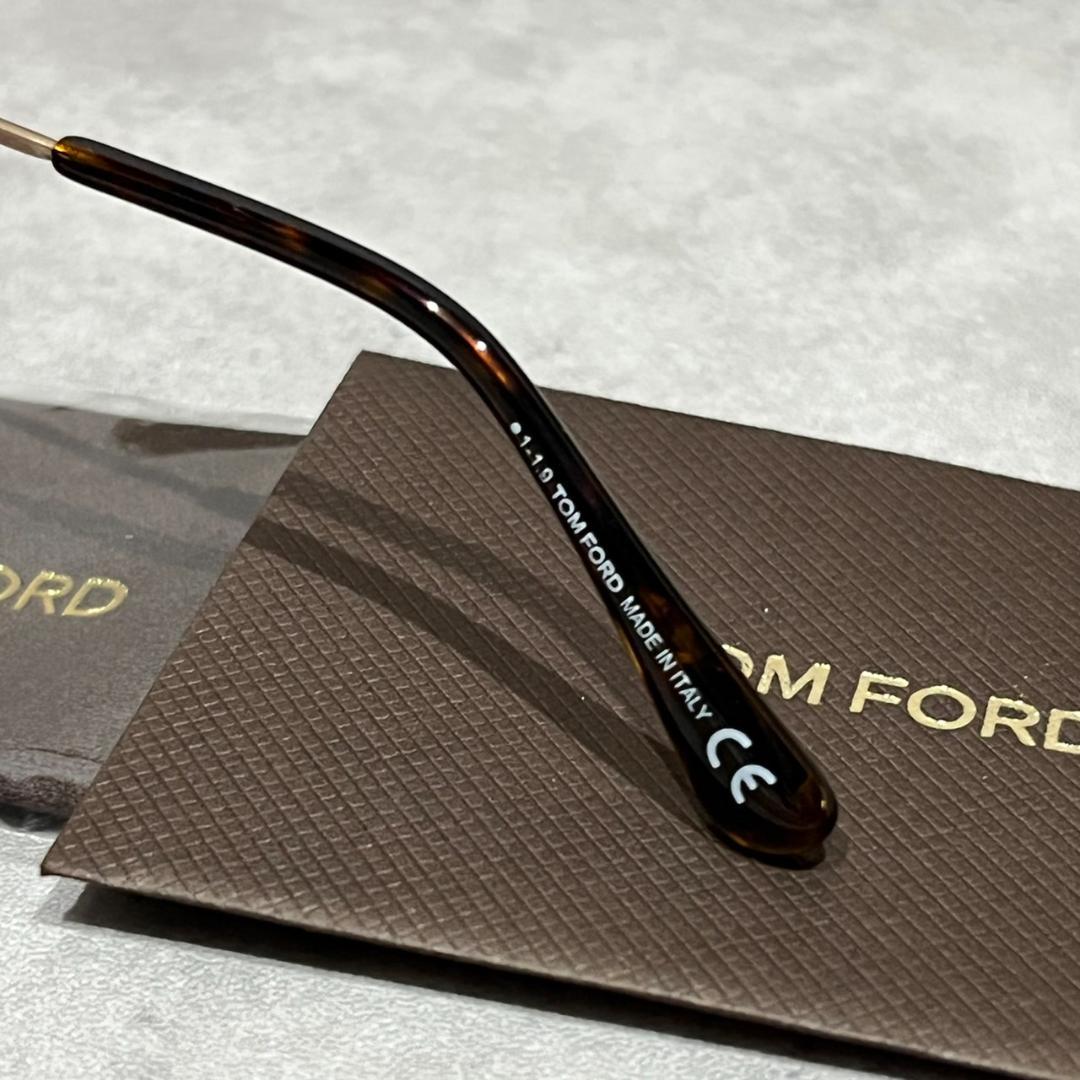 最安値級価格最安値級価格新品 トムフォード TF625 F FT625 52V メガネ