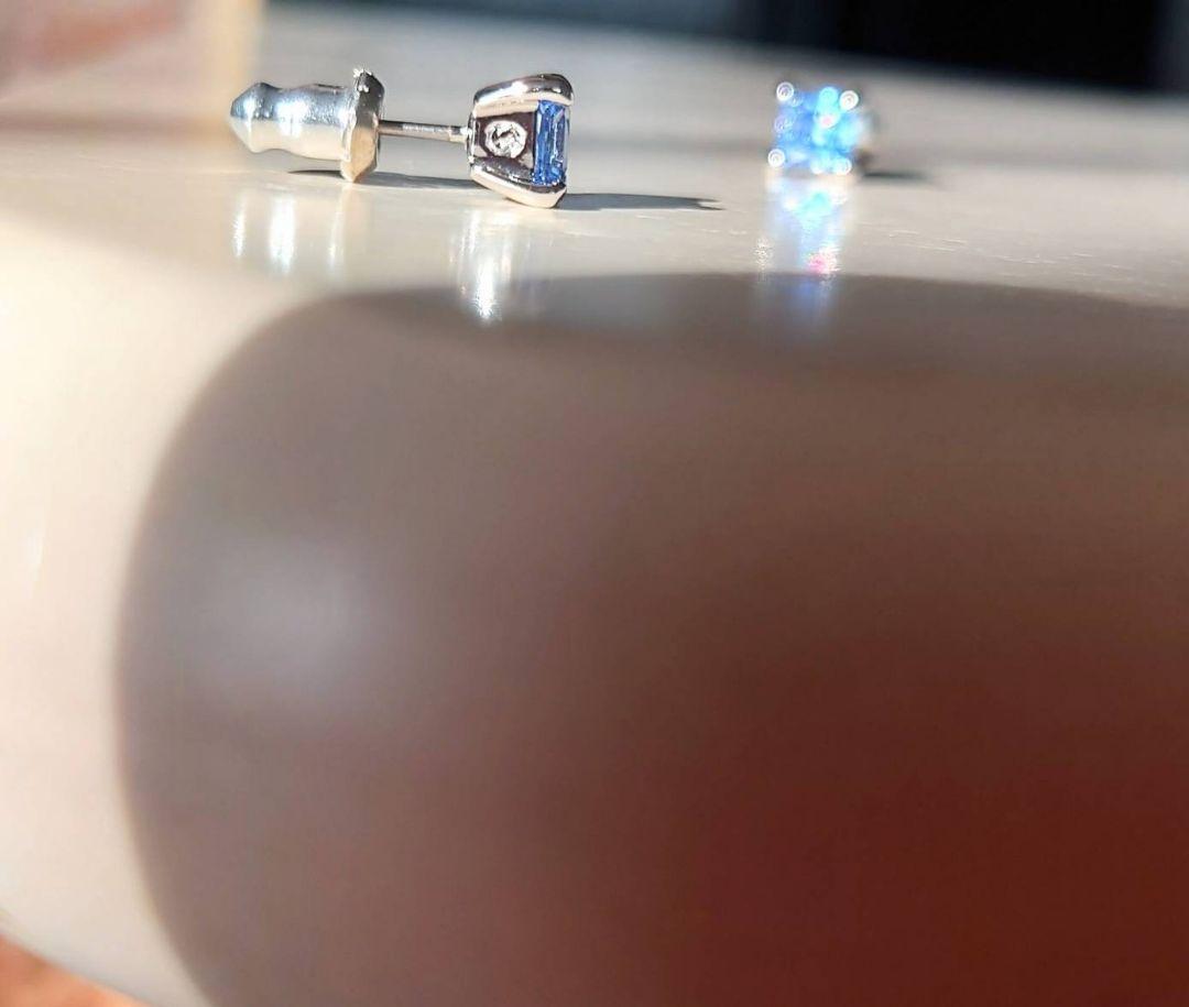 【最終価格】【美品】SWAROVSKI ブルー スタッドピアス スクエアピアス