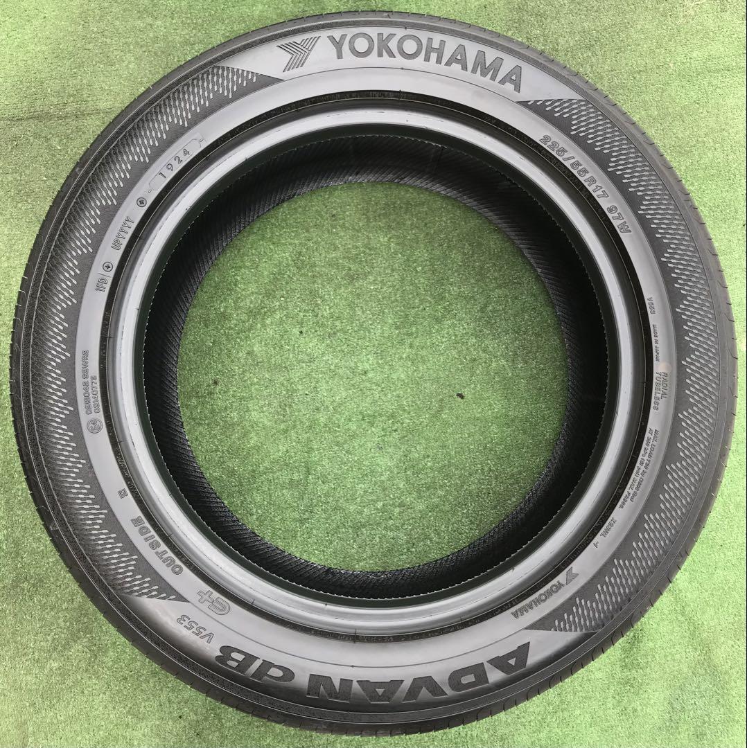 225/55 R17、YOKOHAMA ADVAN da V553、2024年
