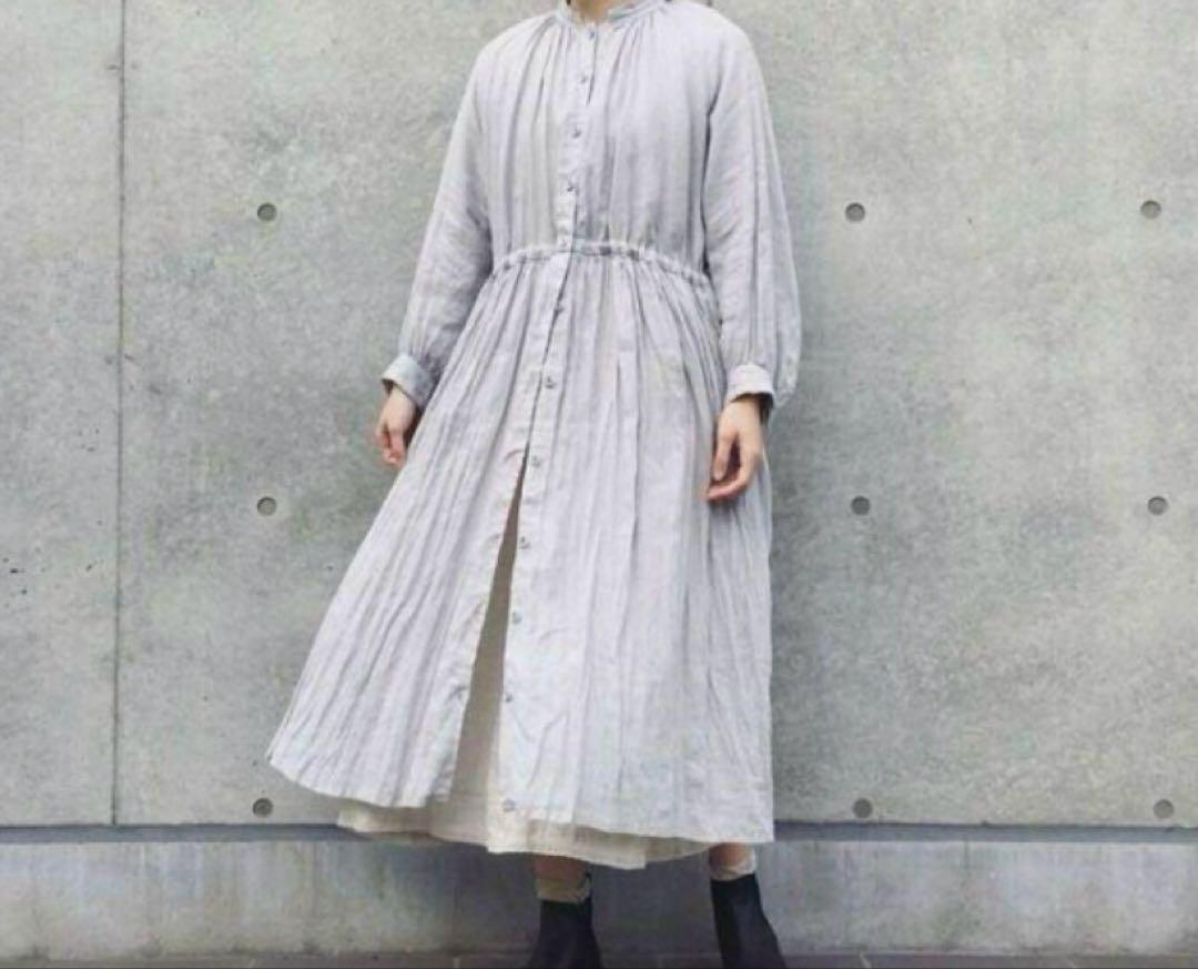 ネストローブ　リネンスモックギャザーワンピース