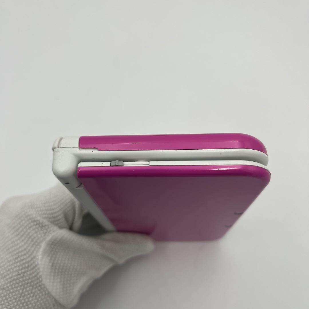 美品　Newニンテンドー3DS LL ピンク×ホワイト