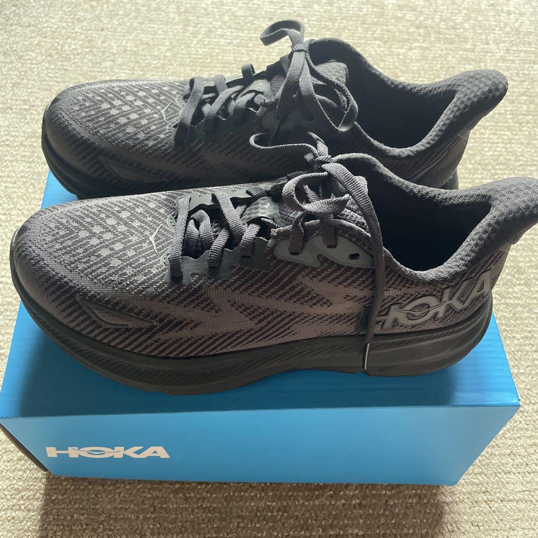 新品　お値下げ　HOKA ホカ　CLIFTON 9 ブラック 23.5cm 黒
