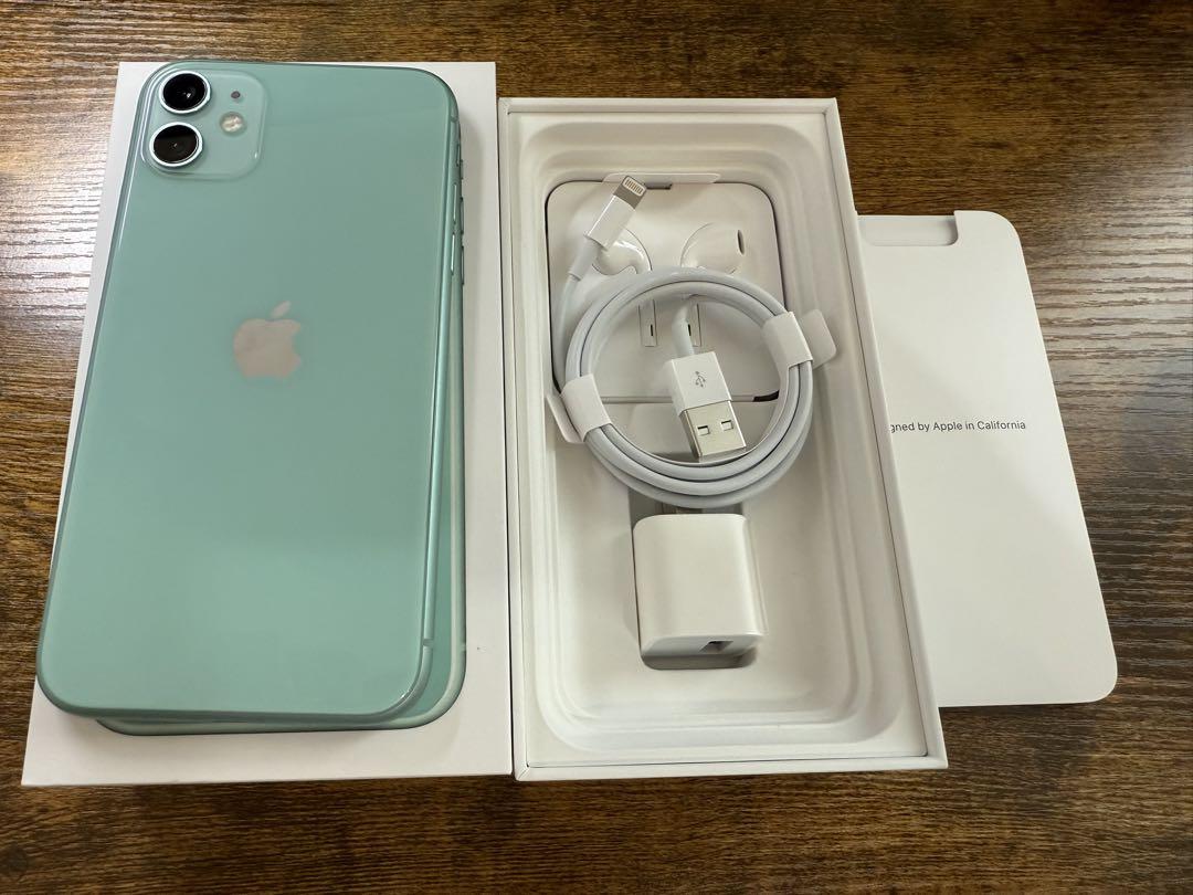 iPhone11 128GB グリーン　SIMフリー　箱あり　イヤホン付