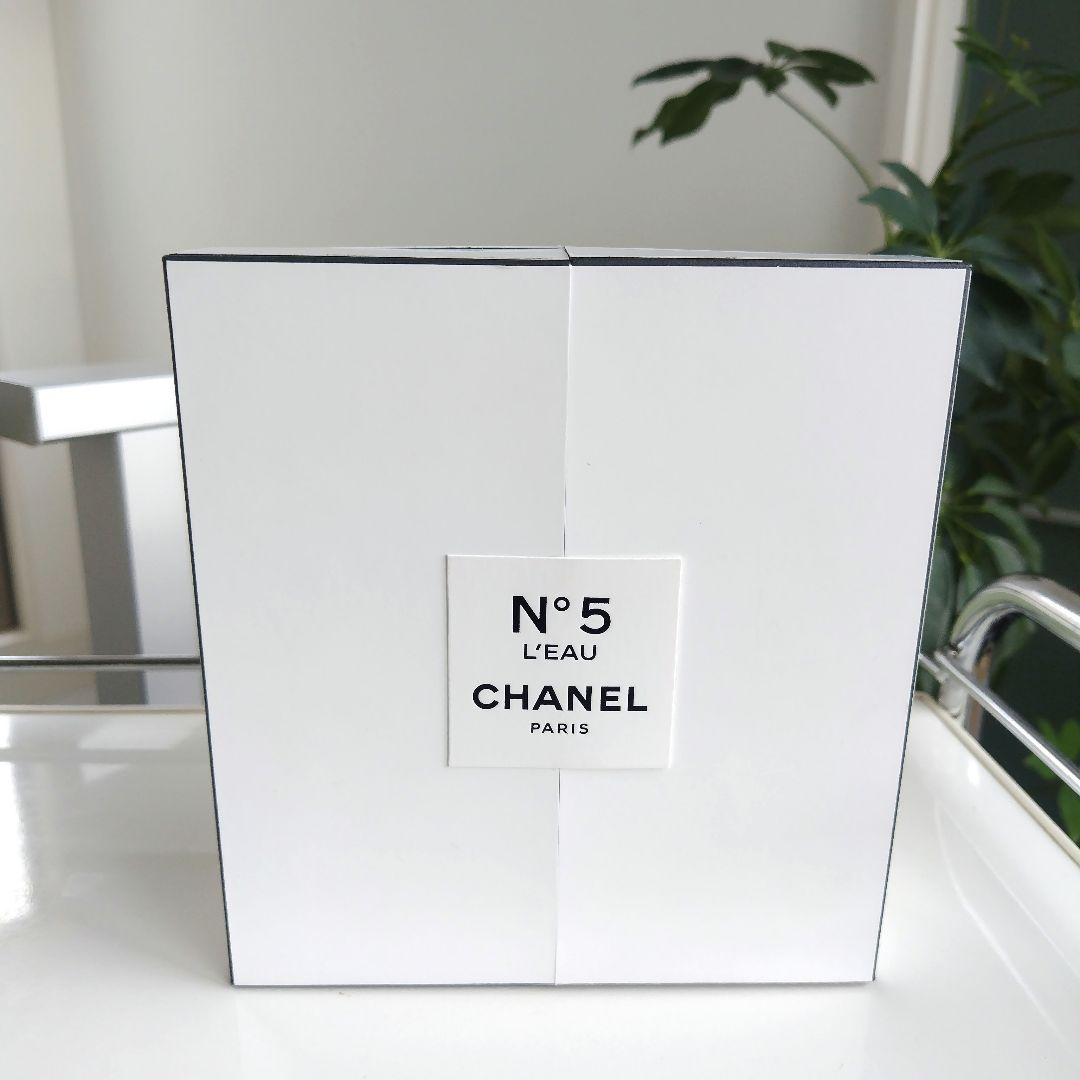 未使用！正規品 CHANEL N°5 ロー オードゥトワレット シアターコフレ