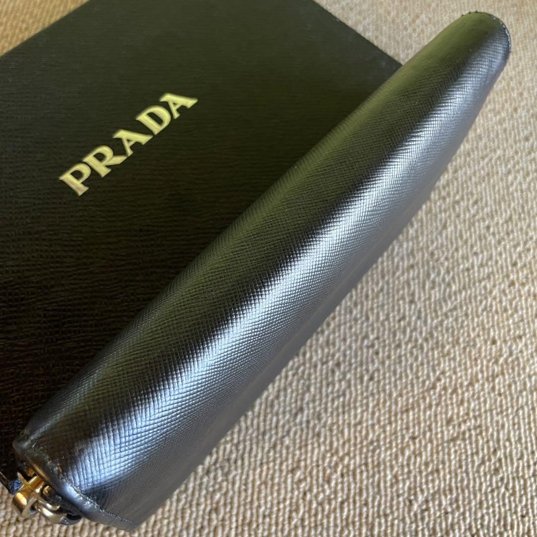 極美品　PRADA プラダ　長財布　ラウンドファスナー　M58 極美品✨プラダ 長財布 ラウンドファスナー レザー - メルカリ