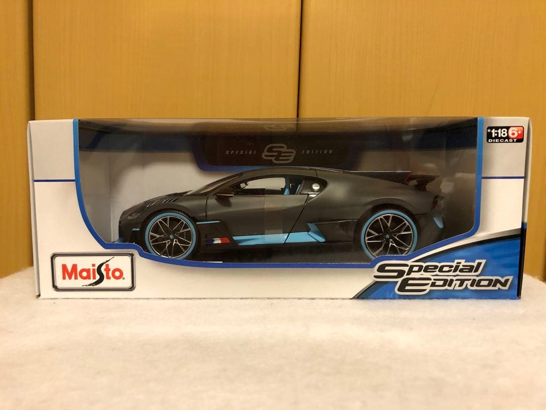 注目の マイスト 1/18 ブガッティ ディーヴォ ミニカー - education