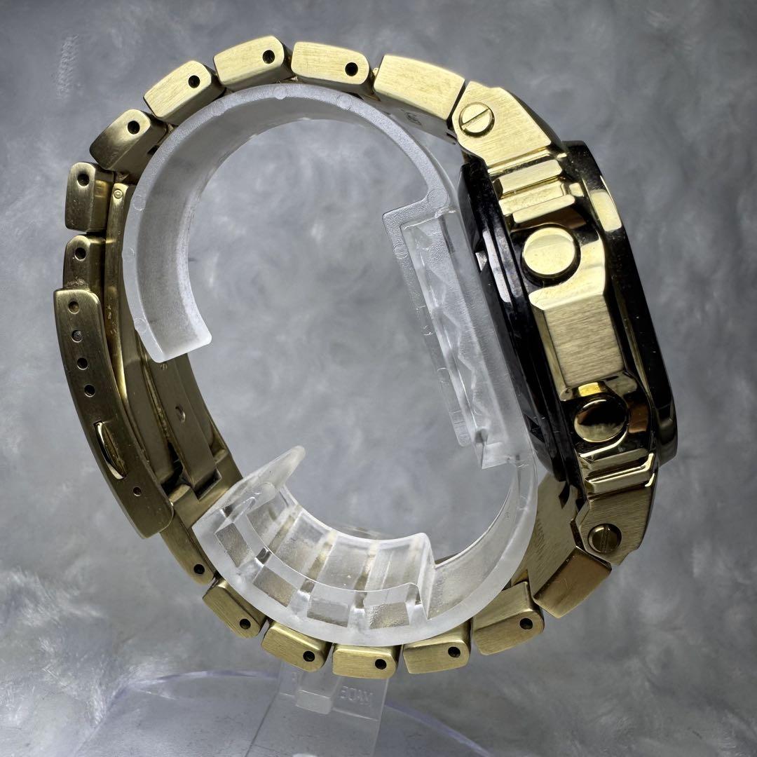 美品　カシオ G-SHOCK GMW-B5000GD-9JF ゴールド 国内正規