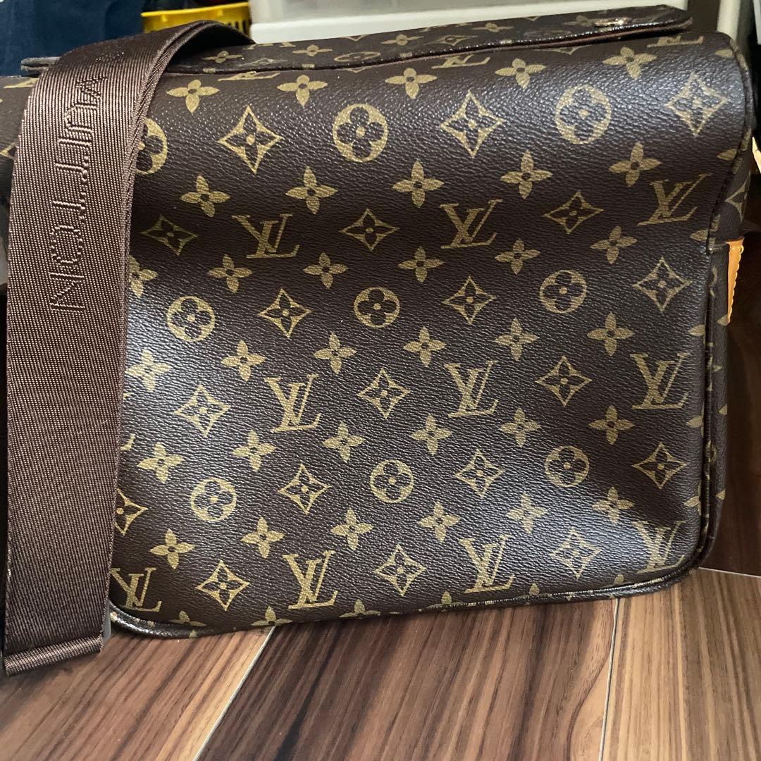 ルイビトン カバン目立った傷や汚れなし