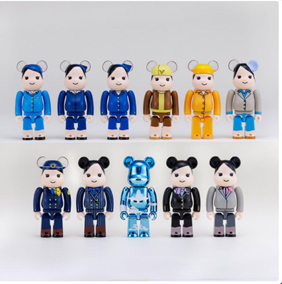 BE@RBRICK for ANA創立70周年記念歴代制服コレクション 100%キューブリック・ベアブリック